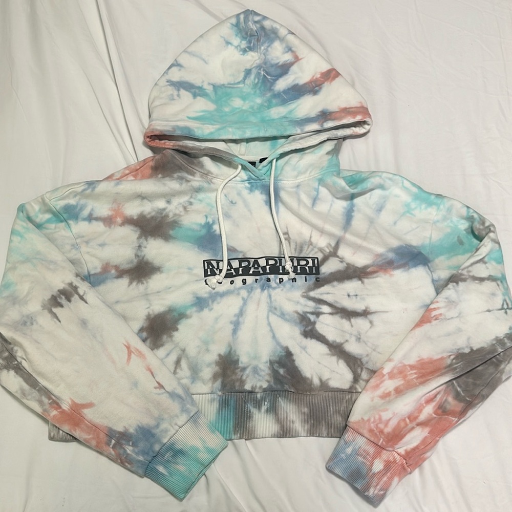 3/$125 NWOT Napajiri large cropped tie dye hoodie